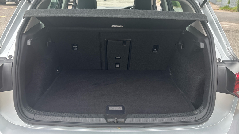 Volkswagen Golf 1.5 TSI 150 Life 5dr Petrol Hatchback